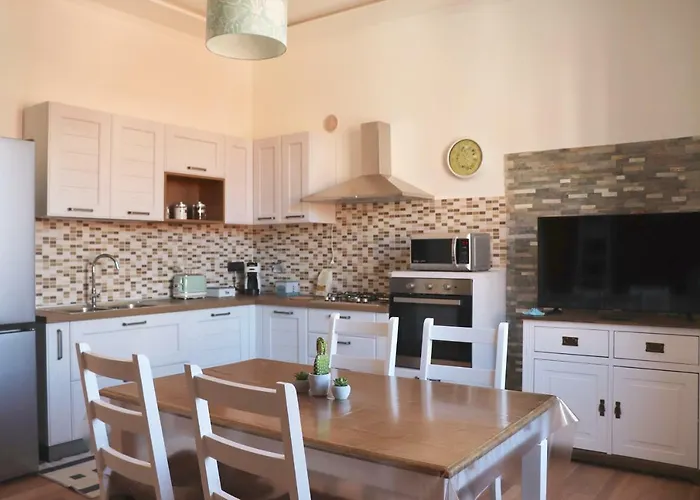 House Vicino Stazione